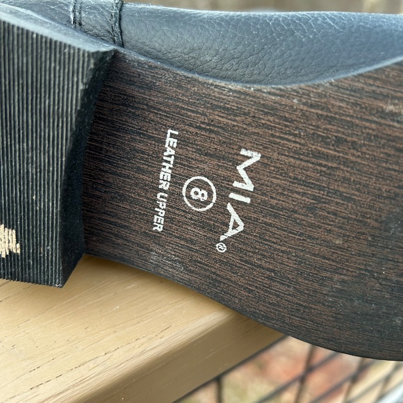 Mia short boots - Picture 4 of 4